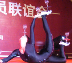 柔術(shù)-滾燈、滾杯、雕花