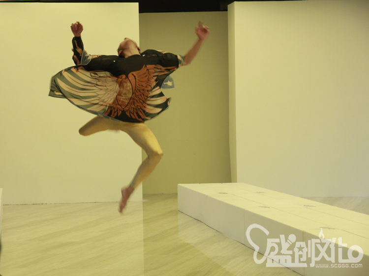 成都紐約時裝周仁恒置地主秀場